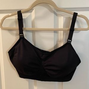 Black nursing bra